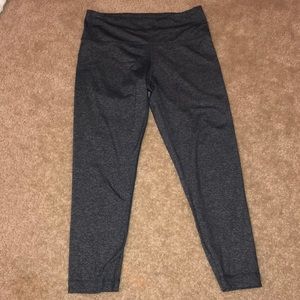 WOMEN’S CROPPED EXERCISE LEGGINGS
